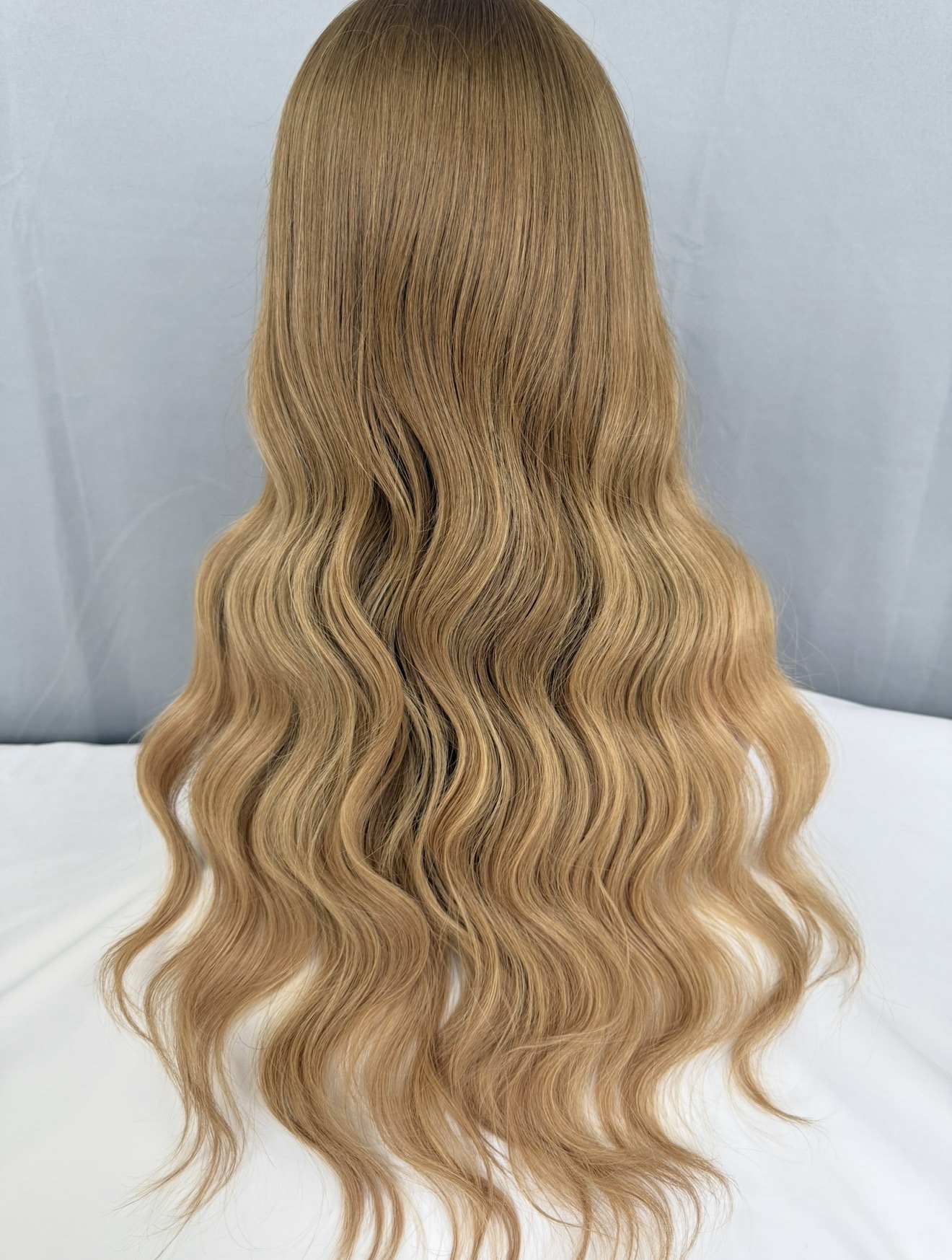 Portofino Luz ♠️ – HD Frontal Human Hair Wig | Honey Blonde - Image 2